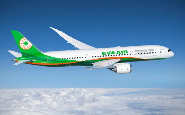 Tiếp viên đình công, 15 chuyến bay đến Đài Loan (Trung Quốc) bị hủy - Ảnh 2.