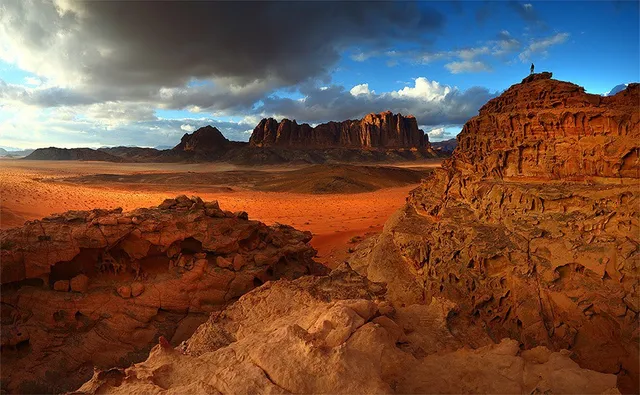 Lạc bước tại sa mạc Wadi Rum, Jordan - Ảnh 1.