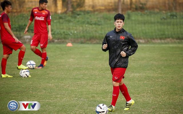 Đứt bán phần dây chằng, Đình Trọng chính thức nói lời chia tay V.League 2019 - Ảnh 2.