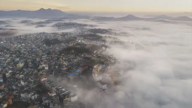 Mùa săn mây ở Đà Lạt - Ảnh 2.