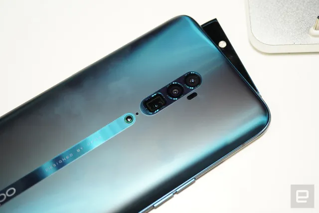 Oppo Reno vây cá mập ra mắt: Chip Snapdragon 855, camera zoom 10x, giá 20,99 triệu đồng - Ảnh 2. Oppo Reno vây cá mập ra mắt: Chip Snapdragon 855, camera zoom 10x, giá 20,99 triệu đồng - Ảnh 2.