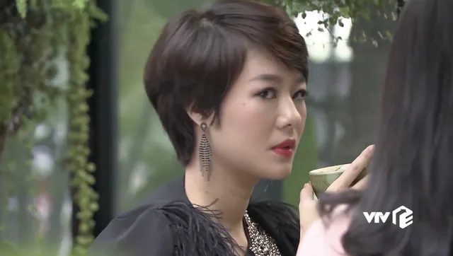 Về nhà đi con - Tập 38: Đau khổ vì bị chồng bôi nhọ, Huệ (Thu Quỳnh) bật chế độ My sói dọn đồ bỏ đi - Ảnh 5. Về nhà đi con - Tập 38: Đau khổ vì bị chồng bôi nhọ, Huệ (Thu Quỳnh) bật chế độ My sói dọn đồ bỏ đi - Ảnh 5.