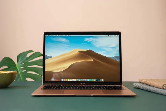 MacBook Air 2019 chính thức ra mắt: Apple mạnh tay giảm giá bán - Ảnh 1.