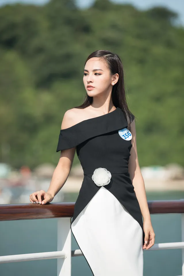 Dàn thí sinh Miss World Vietnam tự tin catwalk trên du thuyền ở Vịnh Hạ Long - Ảnh 8.