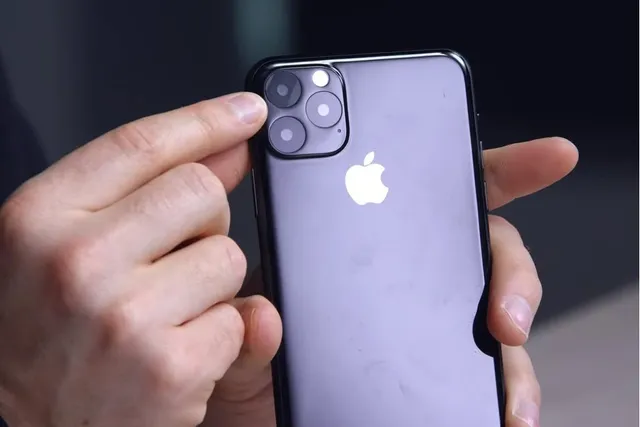 Chú ý: Đây sẽ là iPhone 11 Max! - Ảnh 1.