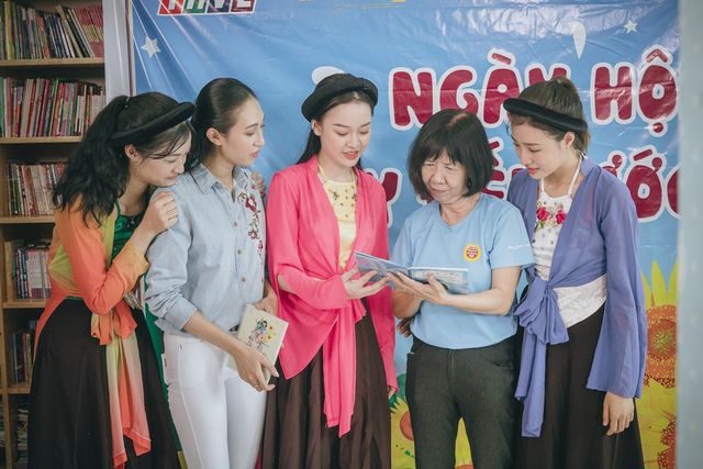 Thí sinh Miss World Việt Nam khoe giọng hát lan tỏa lòng nhân ái - Ảnh 1.