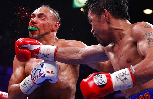 Pacman Manny Pacquiao giành đai vô địch hạng bán trung ở tuổi 40 - Ảnh 1.