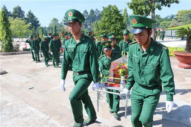 Hơn nửa triệu liệt sĩ chưa được định danh: Làm sao để đưa các anh về? - Ảnh 1.