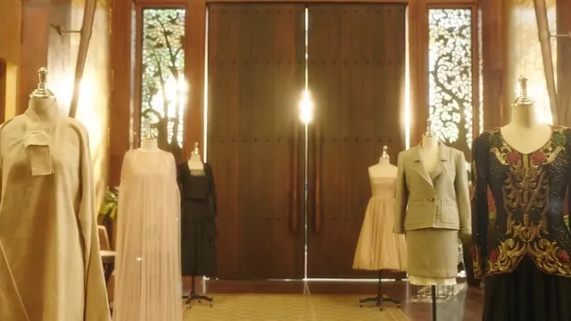 Triển lãm thời trang “Vẻ đẹp của ngày hôm qua” - Ảnh 3. Triển lãm thời trang “Vẻ đẹp của ngày hôm qua” - Ảnh 3.