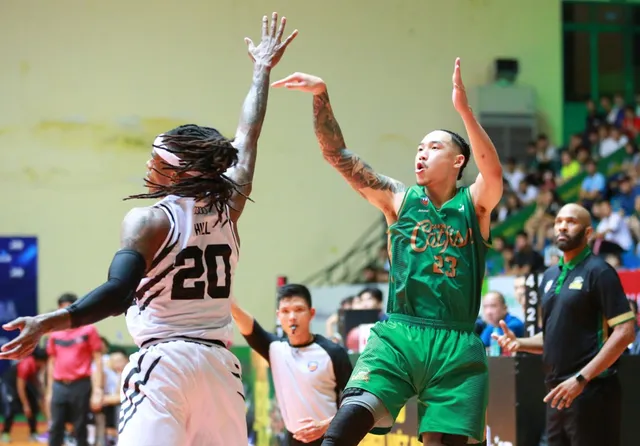 VBA 2019: Thang Long Warriors tiến gần tới mục tiêu playoffs - Ảnh 2.