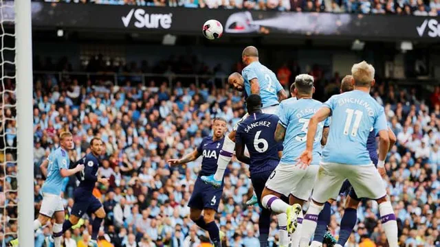 ẢNH: Man City đã đánh rơi chiến thắng phút bù giờ trước Tottenham vì VAR như thế nào? - Ảnh 7.