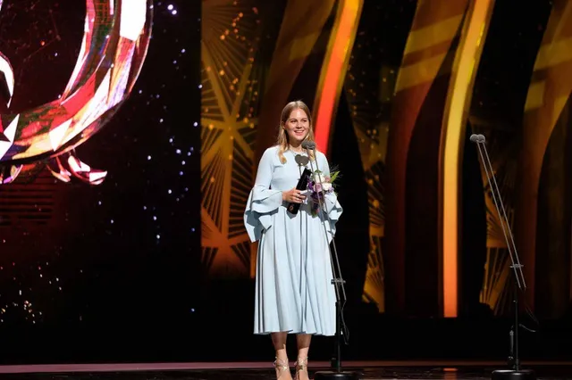 Jang Nara và Kim Nam Gil thắng giải tại Seoul International Drama Awards 2019 - Ảnh 4.