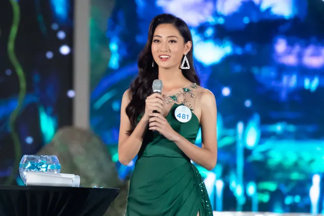 VIDEO: Phần trả lời ứng xử của tân Miss World Vietnam 2019 - Ảnh 2.