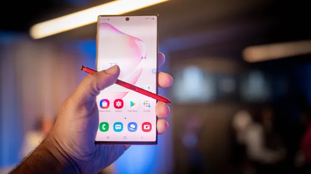 Cơ hội để mua Galaxy Note 10 với giá chỉ 21,99 triệu đồng - Ảnh 1.