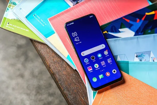 Oppo K3 chính thức mở bán từ ngày hôm nay - Ảnh 1.