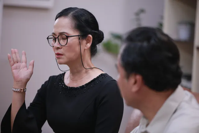 NSND Lan Hương từng từ chối vai diễn trong Những nhân viên gương mẫu - Ảnh 6. NSND Lan Hương từng từ chối vai diễn trong Những nhân viên gương mẫu - Ảnh 6.