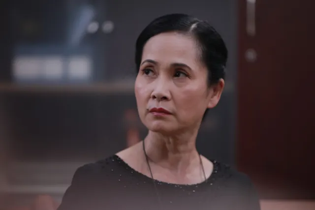 NSND Lan Hương từng từ chối vai diễn trong Những nhân viên gương mẫu - Ảnh 8. NSND Lan Hương từng từ chối vai diễn trong Những nhân viên gương mẫu - Ảnh 8.