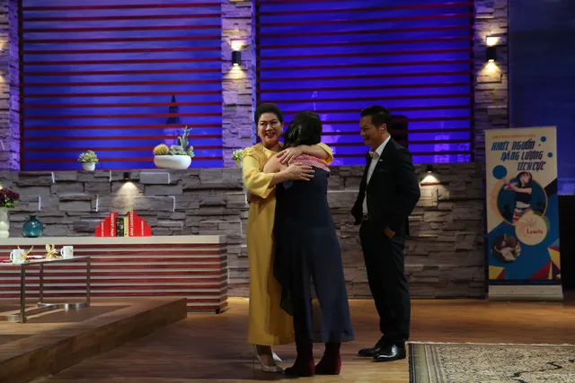 Nữ CEO cá tính chinh phục hai cá mập rót 10 tỷ đồng tại Shark Tank Việt Nam - Ảnh 5. Nữ CEO cá tính chinh phục hai cá mập rót 10 tỷ đồng tại Shark Tank Việt Nam - Ảnh 5.