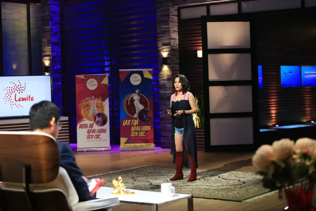 Nữ CEO cá tính chinh phục hai cá mập rót 10 tỷ đồng tại Shark Tank Việt Nam - Ảnh 3. Nữ CEO cá tính chinh phục hai cá mập rót 10 tỷ đồng tại Shark Tank Việt Nam - Ảnh 3.