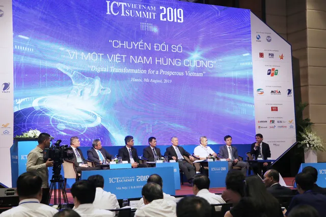 Các nhà mạng đã làm gì để sẵn sàng chuyển đổi hạ tầng từ truyền thống sang ICT? - Ảnh 1. Các nhà mạng đã làm gì để sẵn sàng chuyển đổi hạ tầng từ truyền thống sang ICT? - Ảnh 1.