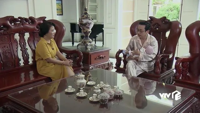 Về nhà đi con - Tập 82: Khi Vũ mong mỏi được tái hợp, Thư lại chỉ nghĩ về những tổn thương đã qua - Ảnh 8. Về nhà đi con - Tập 82: Khi Vũ mong mỏi được tái hợp, Thư lại chỉ nghĩ về những tổn thương đã qua - Ảnh 8.