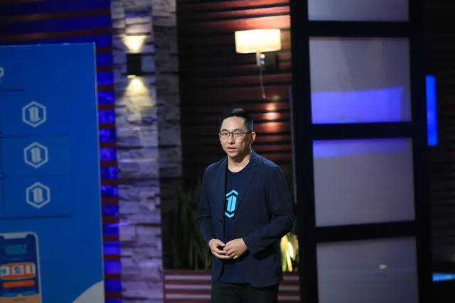 Shark Tank Việt Nam: 4 cá mập lắc đầu, một mình Shark Việt rót 500.000 USD vào ứng dụng du lịch - Ảnh 4. Shark Tank Việt Nam: 4 cá mập lắc đầu, một mình Shark Việt rót 500.000 USD vào ứng dụng du lịch - Ảnh 4.