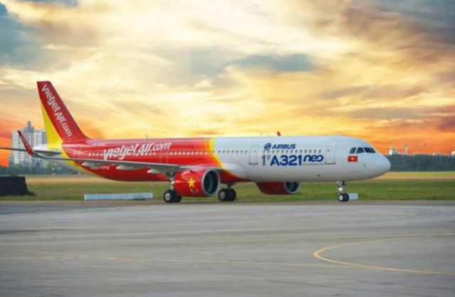 Vietjet ngừng khai thác nhiều chuyến bay đi Đài Loan (Trung Quốc) vì bão Lekima - Ảnh 1.