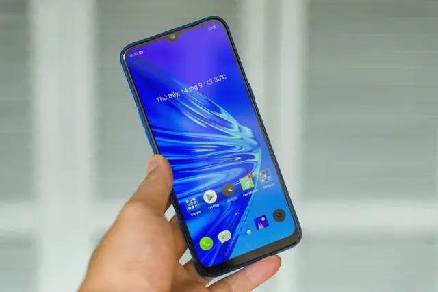 Smartphone 4 camera sau đầu tiên của Realme lên kệ ở Việt Nam vào đầu tháng 10 - Ảnh 1.