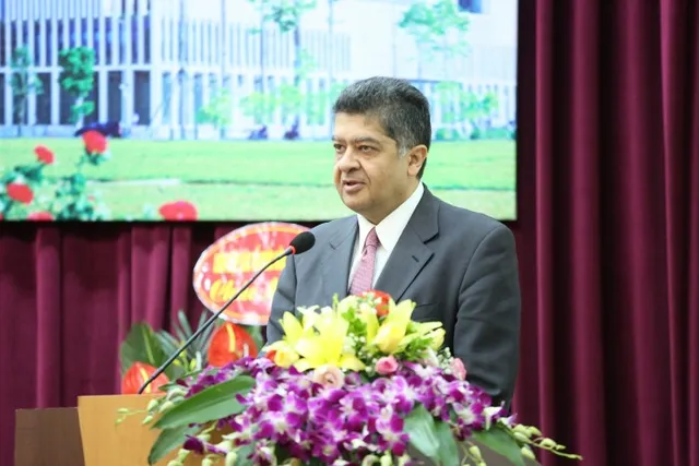 
Armenian Ambassador to Vietnam Vahram Kazhoyan speaks at the event. (Photo: VNA)
