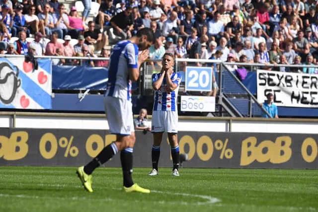 Văn Hậu dự bị, SC Heerenveen hòa đáng tiếc FC Utrecht - Ảnh 2.