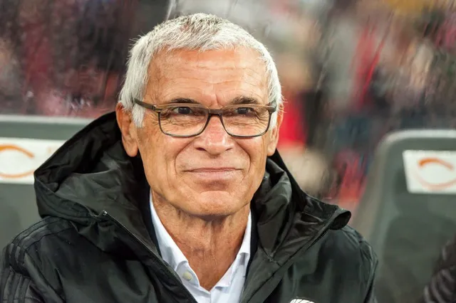 Uzbekistan sa thải HLV trưởng Hector Cuper - Ảnh 1.