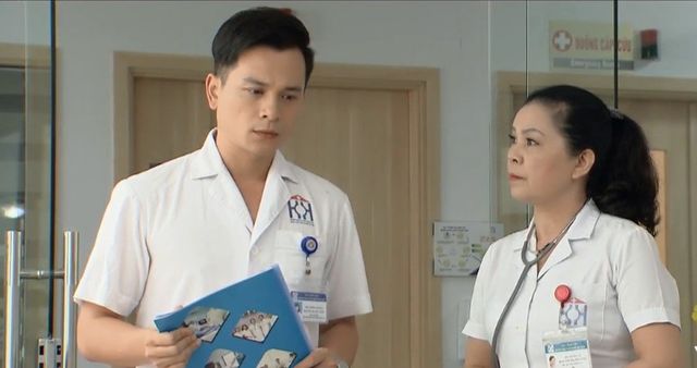 Những nhân viên gương mẫu - Tập 28: Nguyệt (Diễm Hương) càng ngày càng ngứa mắt với Chi (Kim Oanh) - Ảnh 3.