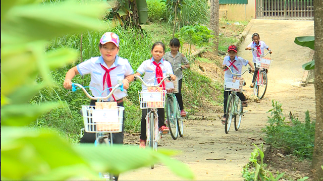 Những món quà ấm áp trước thềm năm học mới 2019 - 2020 - Ảnh 10.