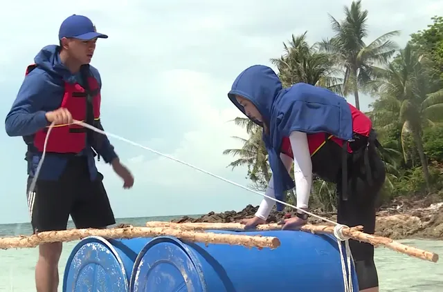 Chung kết Cuộc đua kỳ thú: HHen Niê nhảy từ độ cao của tòa nhà 12 tầng khiến khán giả thót tim - Ảnh 1.