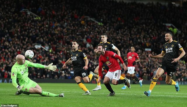 Man Utd 1-0 Wolverhampton: Mata tỏa sáng - Ảnh 2.