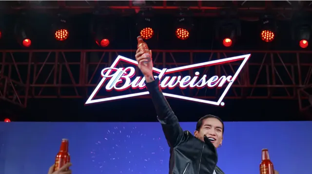 Budweiser cùng BB Trần tung show hài độc thoại, khuấy động không khí mùa Tết - Ảnh 4.