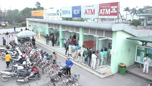 TP.HCM: Yêu cầu đảm bảo hệ thống ATM hoạt động thông suốt dịp Tết - Ảnh 1.