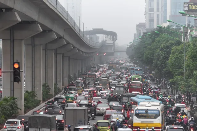 Mỗi năm, người Việt đi xe máy trung bình 7.800 km - Ảnh 2.