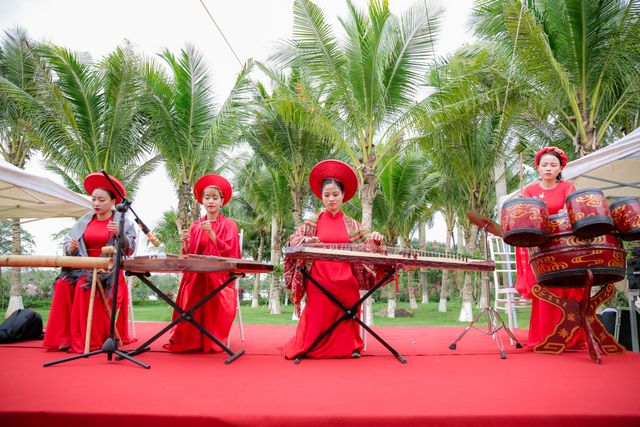 Du xuân Canh Tý, nhiều người thích thú với điểm “check-in” độc đáo gần Hà Nội - Ảnh 23.