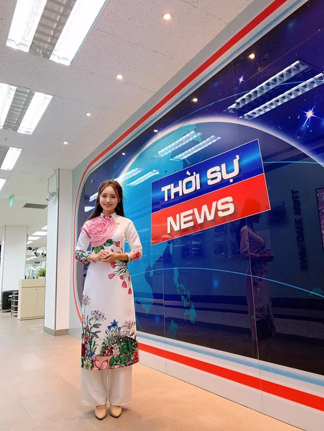 Nữ MC, BTV VTV diện áo dài duyên dáng dịp Tết - Ảnh 12.