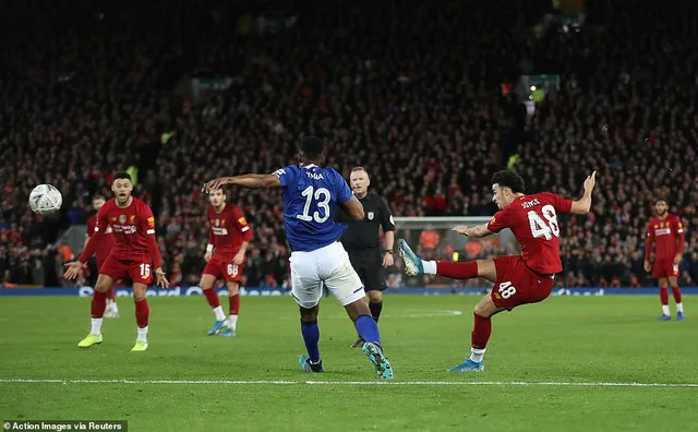 Kết quả vòng 3 FA Cup: Liverpool 1-0 Everton, Chelsea 2-0 Nottingham Forrest, Middlesborough 1-1 Tottenham - Ảnh 1.