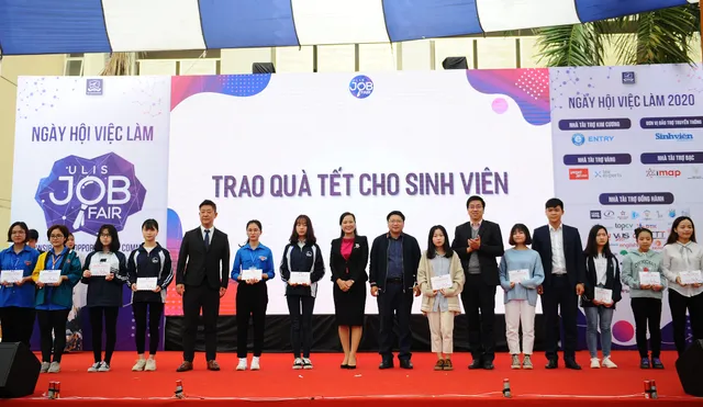 Sôi nổi và ý nghĩa Ngày hội việc làm – ULIS Job Fair 2020 - Ảnh 3.