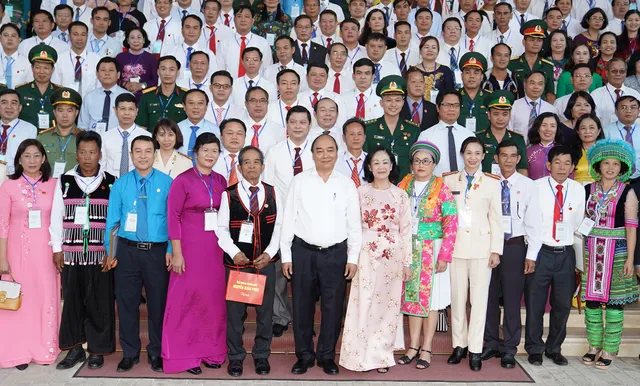 Công tác dân vận đóng góp rất lớn vào thành tựu chung của đất nước - Ảnh 1. Công tác dân vận đóng góp rất lớn vào thành tựu chung của đất nước - Ảnh 1.