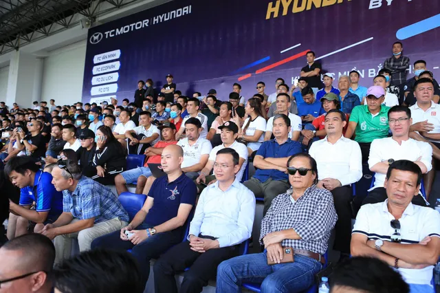 Hứng khởi ngày khai mạc Giải bóng đá 7 người Vô địch Toàn quốc 2020 - khu vực miền Bắc - Ảnh 4. Hứng khởi ngày khai mạc Giải bóng đá 7 người Vô địch Toàn quốc 2020 - khu vực miền Bắc - Ảnh 4.