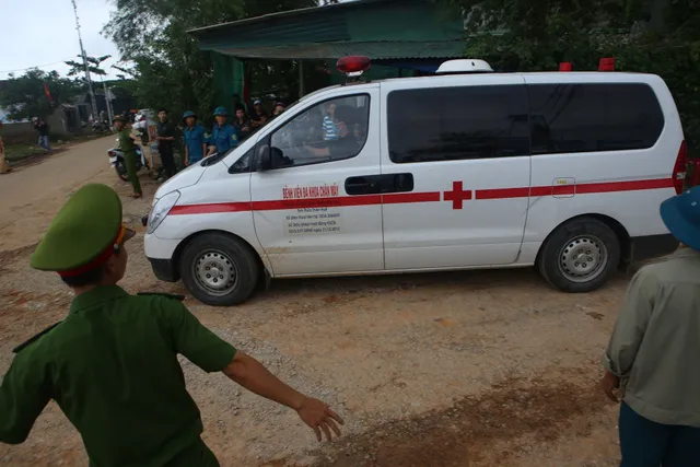 vna_potal_vu_sat_lo_tai_thuy_dien_rao_trang_3_tim_thay_7_thi_the_thanh_vien_cua_doan_cong_tac_gap_nan_162146983_5069876 vna_potal_vu_sat_lo_tai_thuy_dien_rao_trang_3_tim_thay_7_thi_the_thanh_vien_cua_doan_cong_tac_gap_nan_162146983_5069876