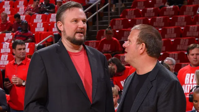 Daryl Morey chia tay Houston Rockets - Ảnh 1.