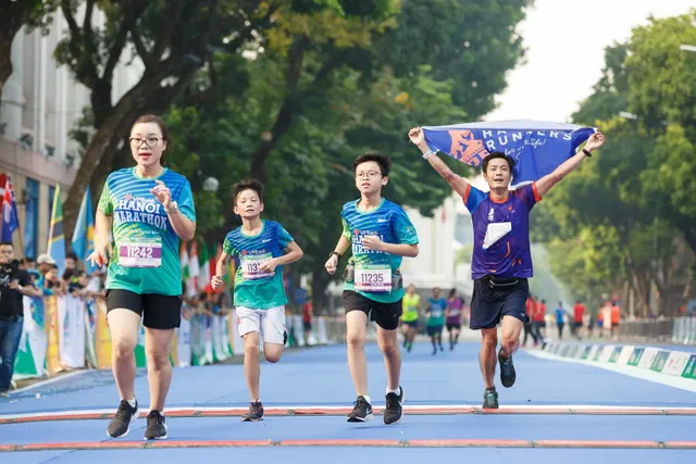 Giải chạy VPBank Hanoi Marathon ASEAN 2020 - Ảnh 1.