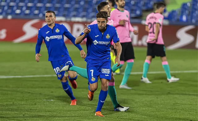 Getafe 1-0 Barcelona: Thất bại bất ngờ! - Ảnh 1.