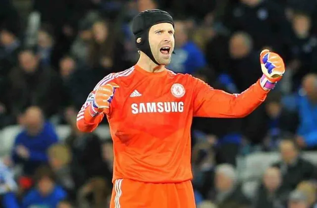 Chelsea đăng ký Petr Cech thi đấu tại Ngoại hạng Anh 2020/21 - Ảnh 1.