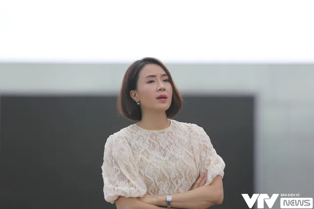 Hồng Diễm nóng mặt vì Quỳnh Kool vênh váo trong phim mới - Ảnh 7. Hồng Diễm nóng mặt vì Quỳnh Kool vênh váo trong phim mới - Ảnh 7.